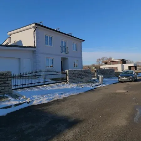別荘 Apartmanovy Dom S Virivkou, Pod Secnom, Liptovsky Jan Liptovský Mikuláš