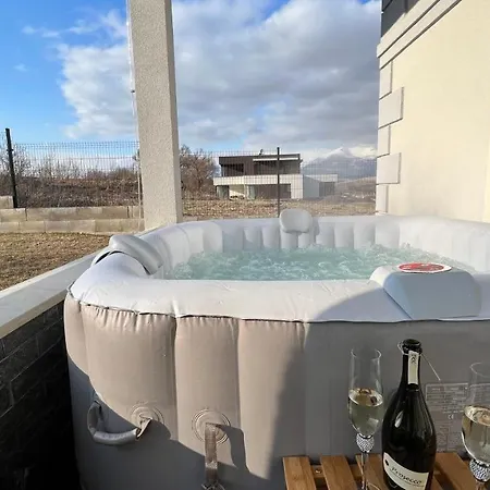 Holiday home Apartmanovy Dom S Virivkou, Pod Secnom, Liptovsky Jan Liptovsky Mikulas